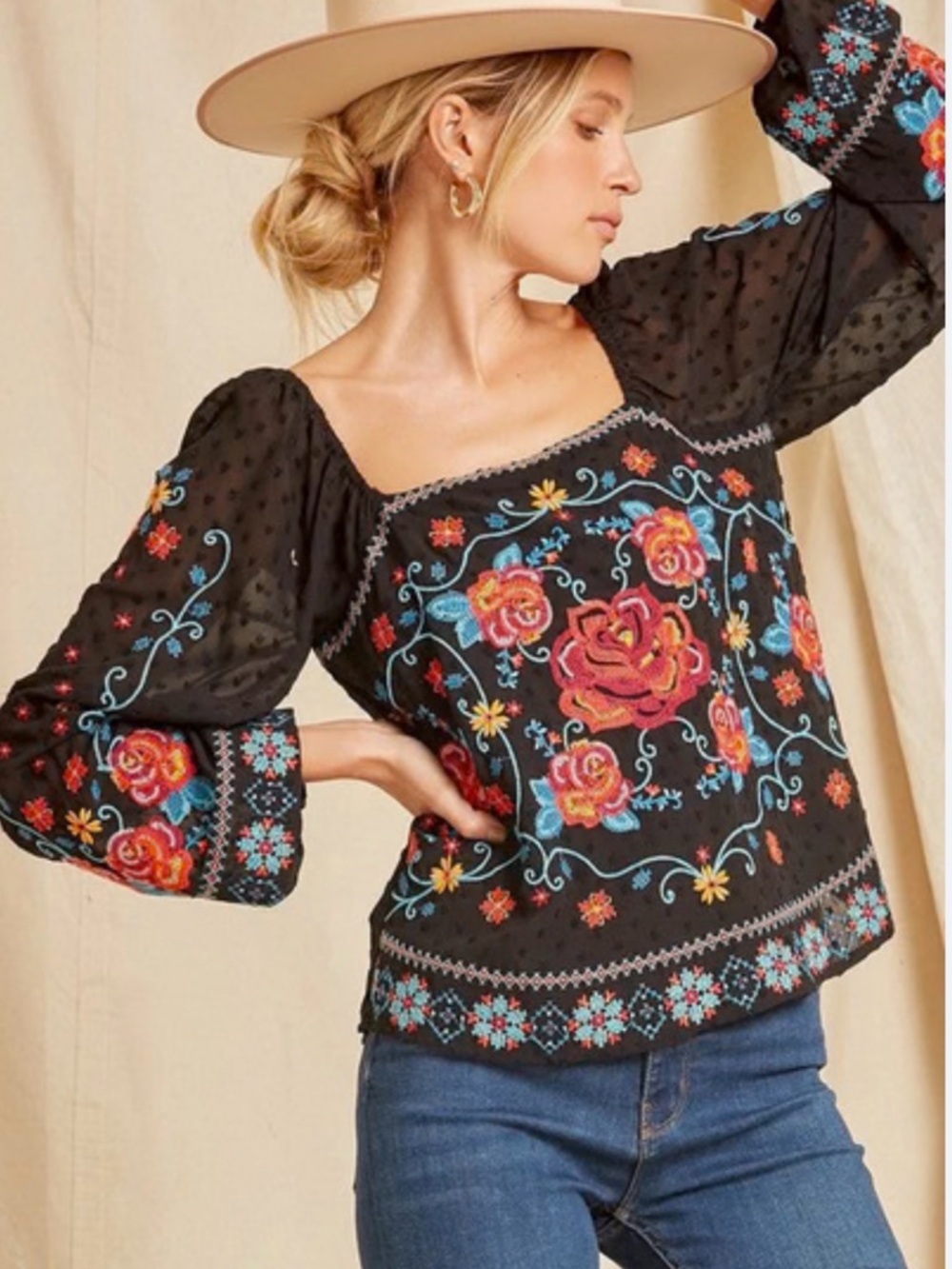 Savanna Jane Black M Peasant Top with Multicolor Floral Embroidery